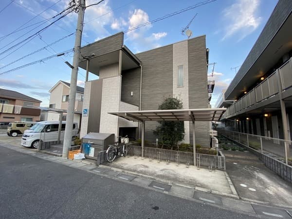 グリチネ八潮