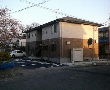 コーラルコート1号館