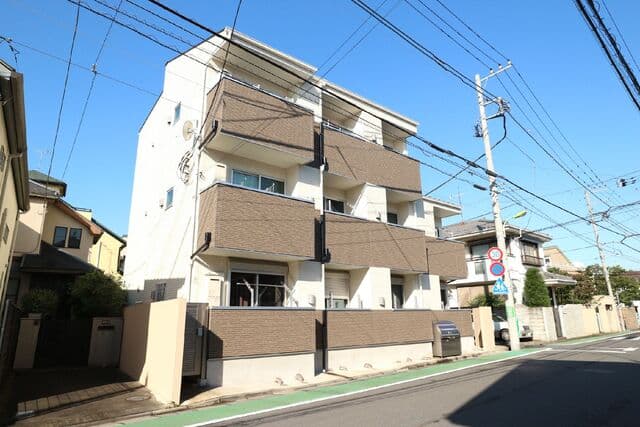 クレア代田