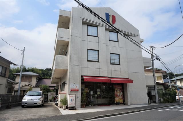 パークサイド岡村