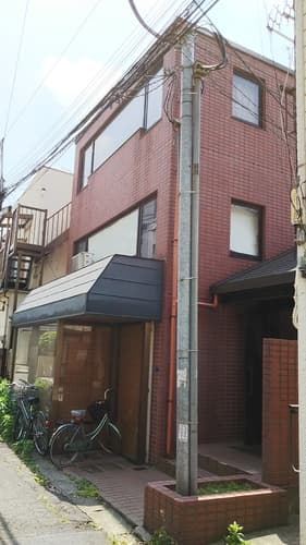 ニューウエストビル