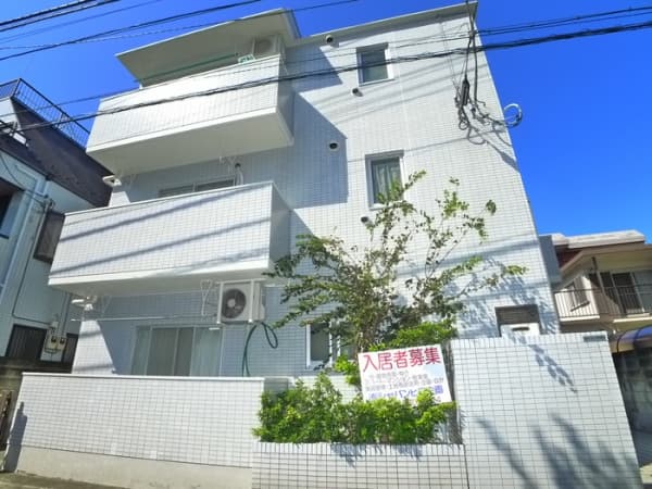 ラフォ-レ金町