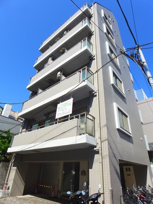 タカラビル