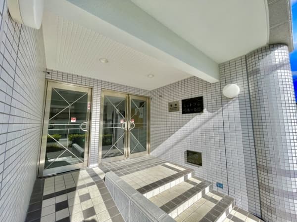 シャトラン弓木一番館