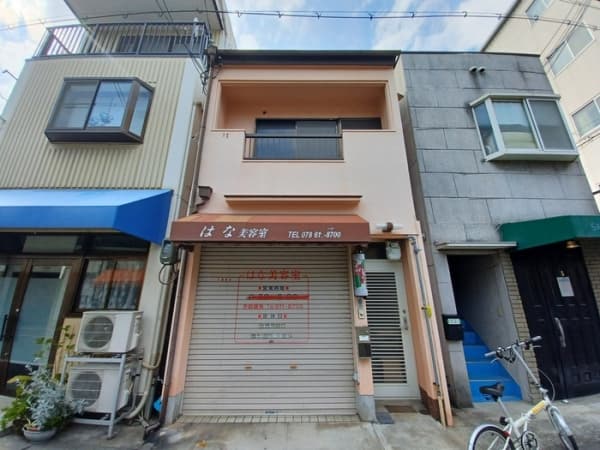 久保町3丁目貸家