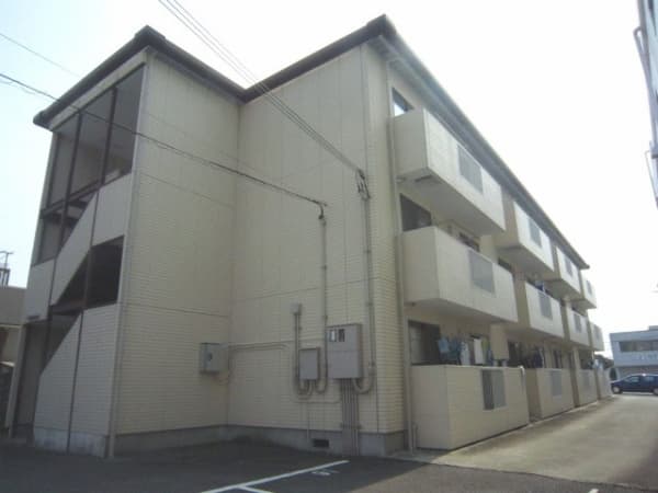キャステロ山新